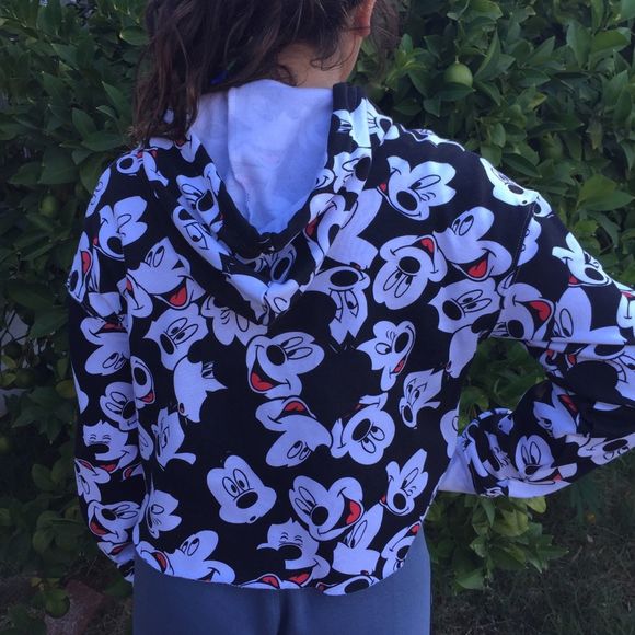 Disney Mickey Mouse Hoodie Cut Cropped Junior's size medium All Over Print NWOT - Picture 2 of 7